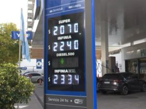 Aumentó el combustible a pesar del acuerdo de congelamiento