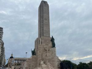 Se suspendió el Vía Crucis en el Monumento a la Bandera por las fuertes tormentas