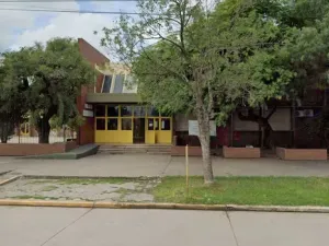 Vuelta a clases en San Cristóbal: la escuela recordó a la víctima con un minuto de silencio