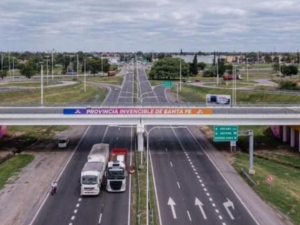 Interrupción total en la autopista Rosario-Santa Fe en sentido hacia Rosario