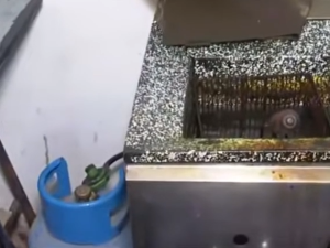 Entraron a robar por la chimenea de una bracería en Nuevo Alberdi