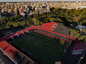 Cortes de calles y operativo de seguridad por el partido entre Instituto y Lanús