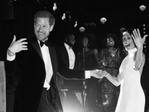 Meghan Markle y el príncipe Harry celebraron sus ocho años de casados con fotos inéditas de su boda