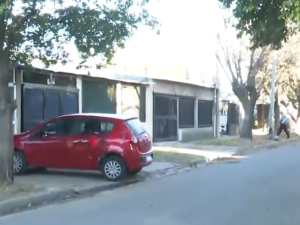 Dejaron una bala y una nota en una casa