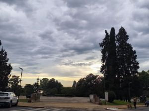 Sábado fresco y ventoso