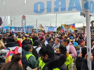 Movilización en defensa de los puestos de trabajo en Rosario