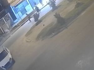 Chocó a dos jóvenes y huyó sin asistirlos: el reclamo de justicia a un mes del siniestro