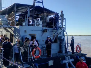 Llegaron los buques de la Armada Argentina a Rosario