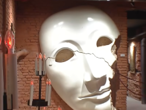 El Teatro El Círculo inauguró el Museo de la Ópera en sus históricas catacumbas