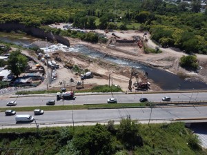 Cascada del Saladillo: la Provincia avanza con la obra clave para salvar el puente Molino Blanco