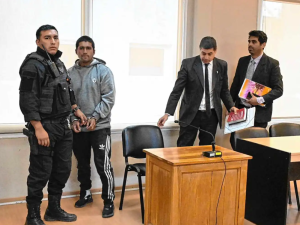 Un hombre intentó matar a su exmujer en la vía pública