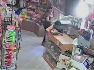 Intento de robo en la zona de 3 de Febrero y Suipacha: una mechera intentó robar y fue retenida por las empleadas