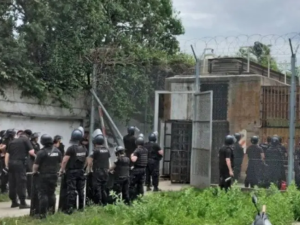 Granadero Baigorria: motín en la comisaría 24