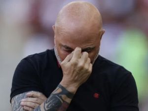 Jorge Sampaoli renunció en Atlético Mineiro tras una racha de malos resultados en Brasil