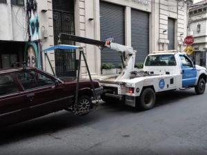 Corralón digitalizado en Rosario: el 70% de los vehículos remitidos se liberaron por celular en 2026