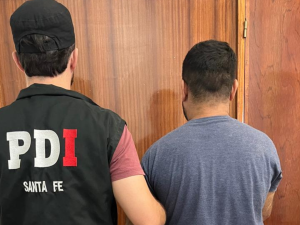 Cañada de Gómez: allanamientos por abuso de arma con un detenido y secuestro de drogas y un revólver