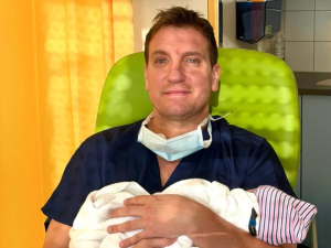 Nació Lando, el segundo hijo de Maxi López y Daniela Christiansson