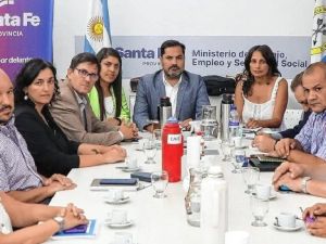 La provincia ratifica que descontará el día a los docentes que hagan paro el lunes