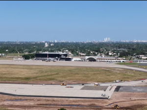 Primer vuelo comercial Rosario-Panamá marca la reapertura del aeropuerto