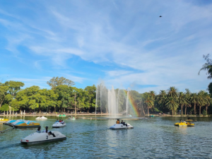 Martes caluroso en Rosario: cielo parcialmente nublado y tormentas aisladas por la tarde
