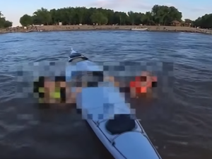 Un instructor de kayak salvó a una familia que quedó a la deriva en el río Paraná
