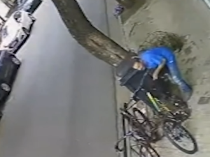 Robaron bicicletas en la puerta de un bar