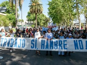 Protestas, cortes de tránsito y un acto central por una “Navidad con trabajo y sin hambre”