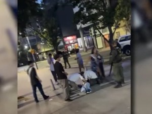 Un joven quedó internado tras una pelea a la salida de una graduación