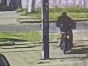 Robó una moto estacionada a plena luz del día en Capitán Bermúdez