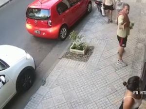 Demoraron al trapito que agredió y escupió a una comerciante