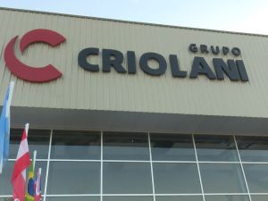 Grupo Criolani inauguró en Rosario la nueva sucursal de JCB y BAUER