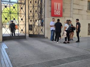 Se restablece el diálogo entre el Gobierno provincial y policías en busca de un acuerdo