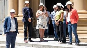 Pullaro anunció que las clases comenzarán “en tiempo y forma” y convocarán a paritarias docentes