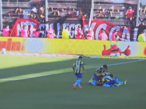 Rosario Central se quedó con el clásico, en un “Coloso” repleto de hinchas rojinegro