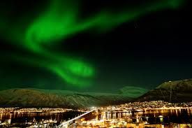 El lugar del mundo donde el sol no se pone durante meses: cómo afecta al cuerpo humano y 10 curiosidades únicas