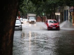 El tiempo en Rosario: el calor no cedé y se preparan ante alertas por tormentas