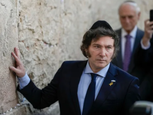 Javier Milei condenó en sus redes sociales el atentado terrorista contra la comunidad judía en Australia