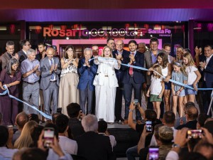 El nuevo aeropuerto de Rosario quedó inaugurado con un gran acto protocolar y artístico