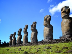 Isla de Pascua: los misterios de Rapa Nui, los moái y la civilización que desafía a la historia