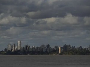 Alerta amarillo en Rosario y la región: se esperan tormentas fuertes, granizo y ráfagas de 70 km/h