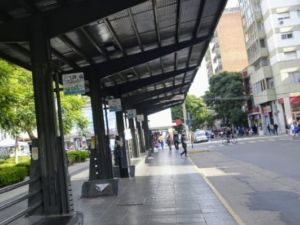 Rosario sin colectivos: La UTA se sumó al paro general de este jueves y no hay transporte en la ciudad