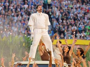 Bad Bunny convirtió el Super Bowl en una fiesta latina con Lady Gaga y Ricky Martin