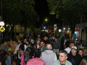 El Municipio impulsa el comercio de cercanía con tres noches especiales en distintos barrios