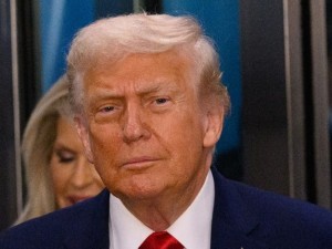 Trump afirmó que no necesita autorización del Congreso para atacar Venezuela