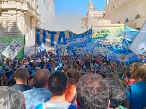Jornada de movilizaciones y cortes de tránsito en rechazo a la reforma laboral