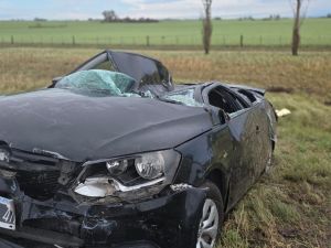 Las fotos de los impactantes vuelcos y choques en la autopista Rosario-Córdoba en medio de un intenso temporal