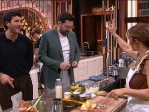 Sebastián Yatra sorprendió a los participantes y generó nervios en Evangelina Anderson en MasterChef Celebrity